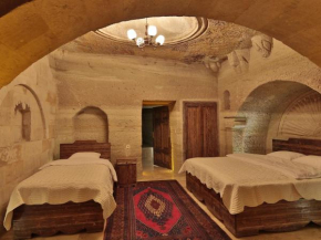 Отель Family Cave Suite Hotel  Гёреме